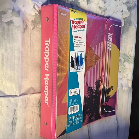 The Original Trapper Keeper Retro Sunset Design - Picture 11 of 11